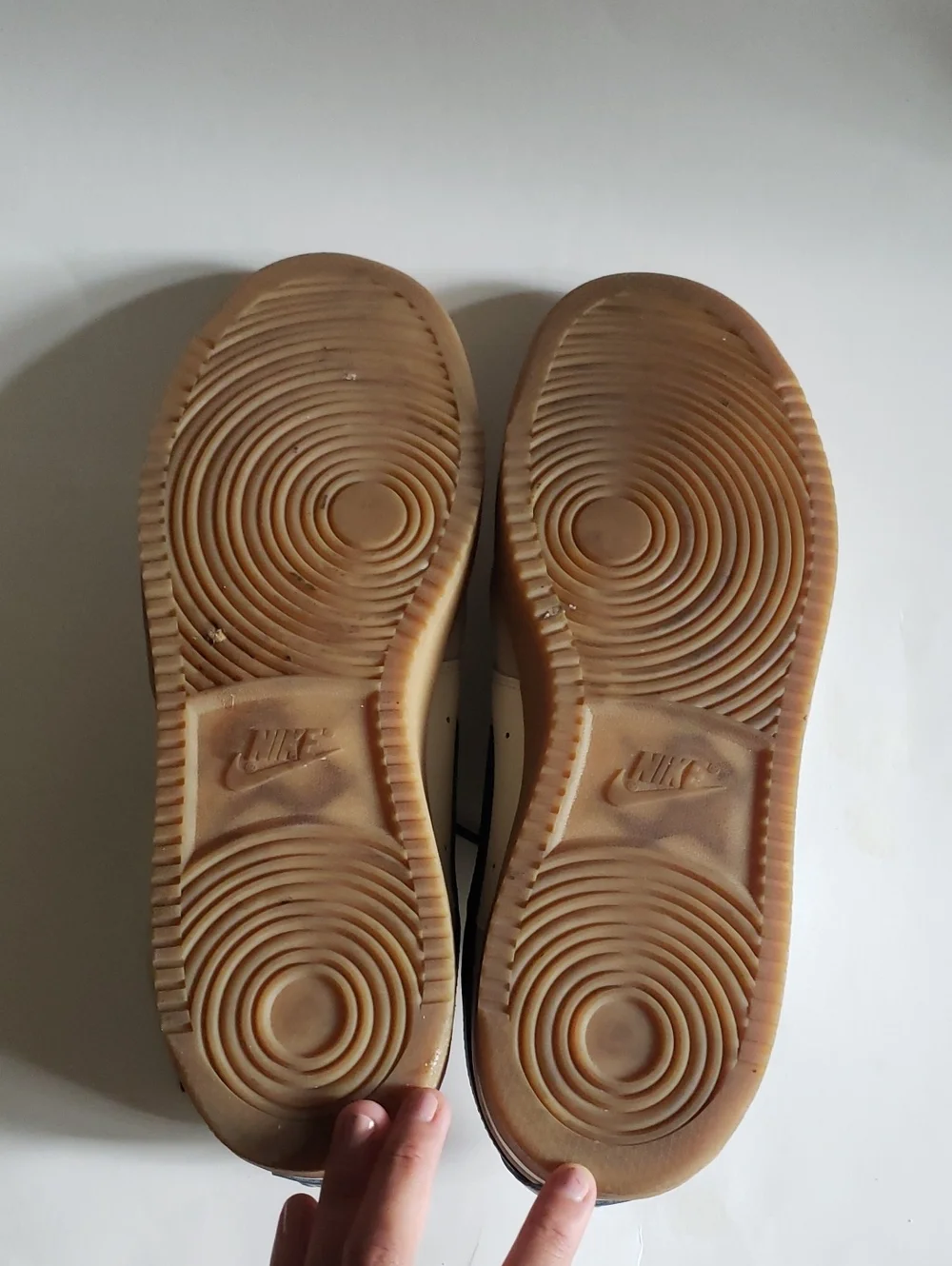Nike Retro Leather Gum Sole Sneakers Sail Navy - Men's Size 13